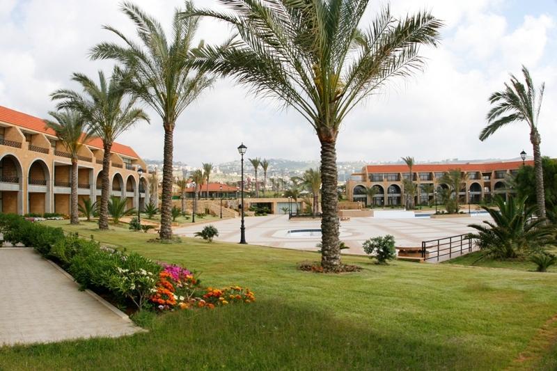 Jiyeh Marina Resort Hotel & Chalets Джийех Экстерьер фото
